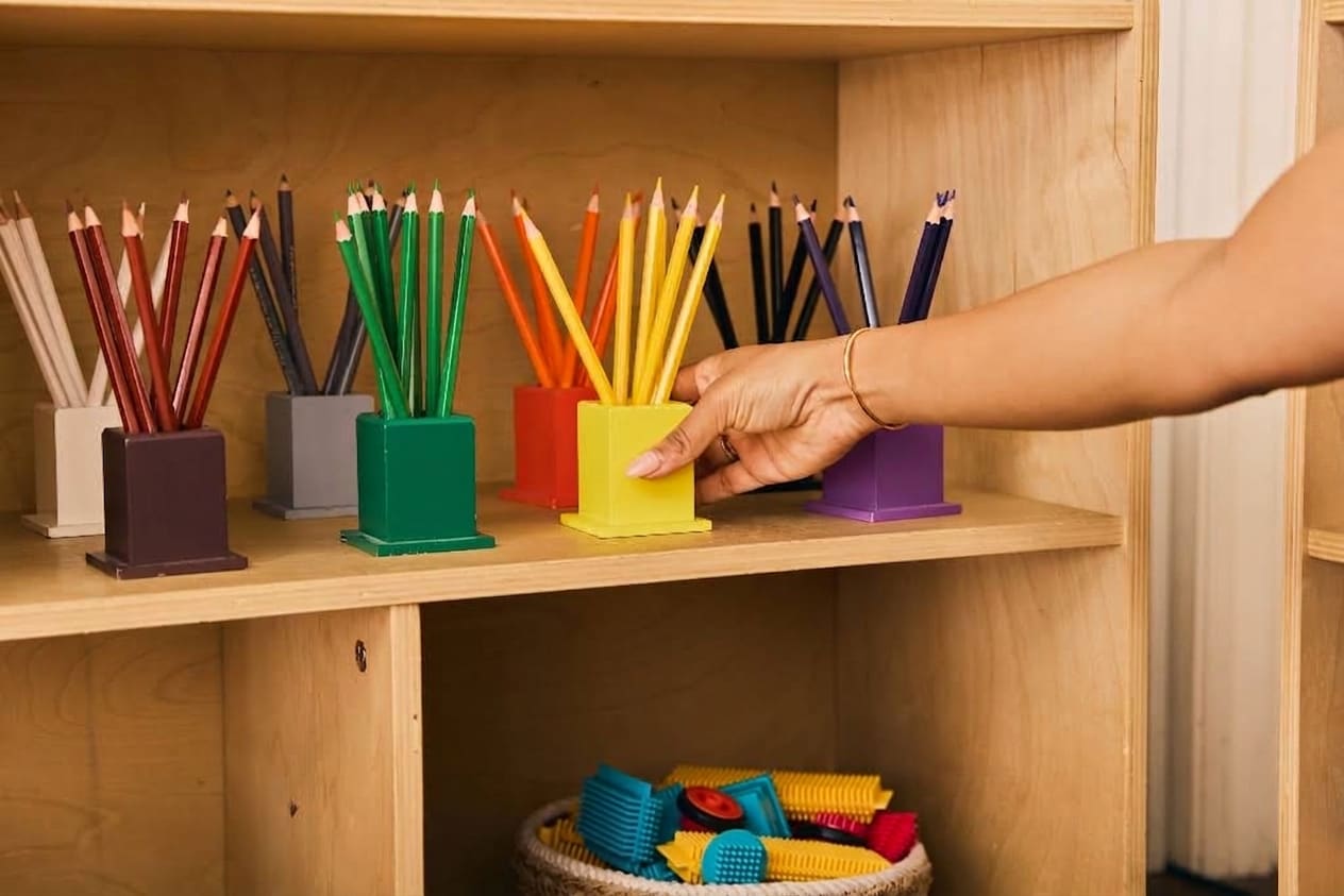 Natural materials on a classroom shelf